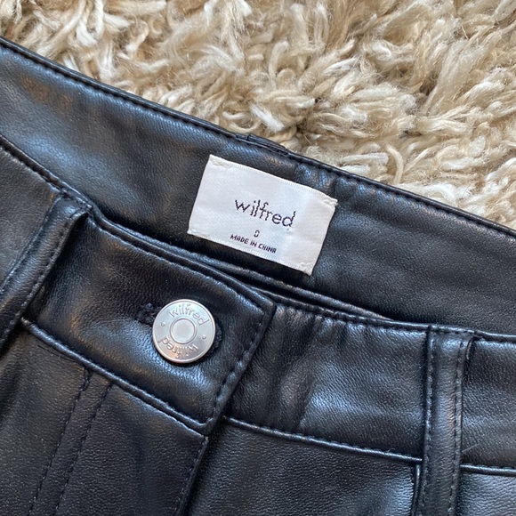 Wilfred Melina Ankle Pant (Black) - Picture 3 of 4